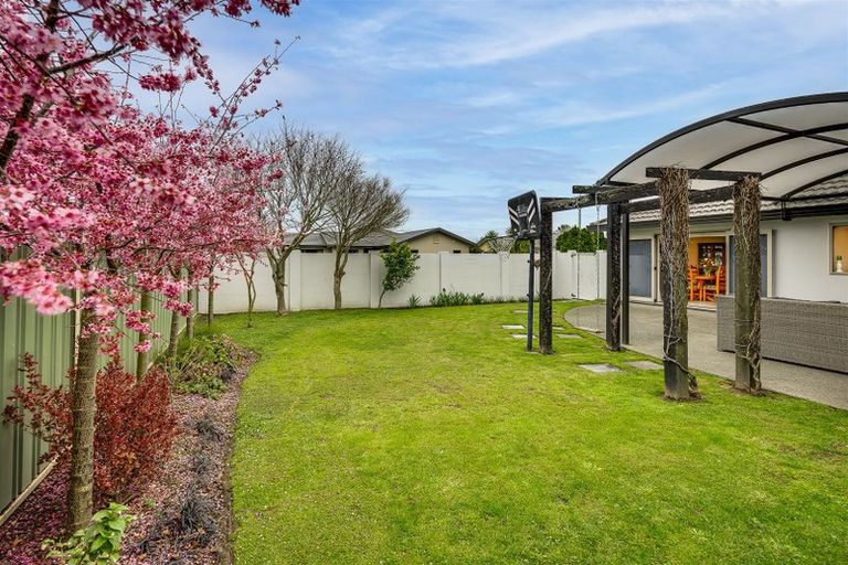 Photo of property in 1 Hyde Place, Taradale, Napier, 4112