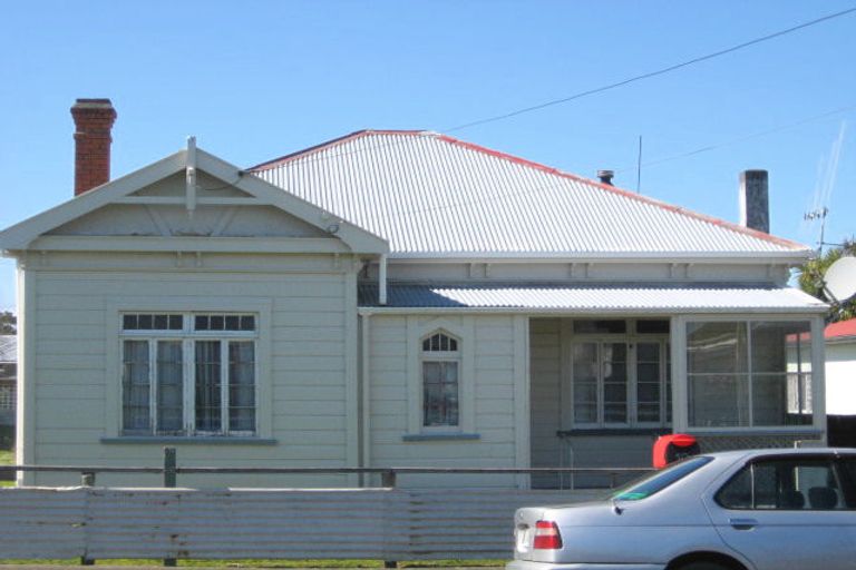 Photo of property in 10 Rira Street, Marton, 4710