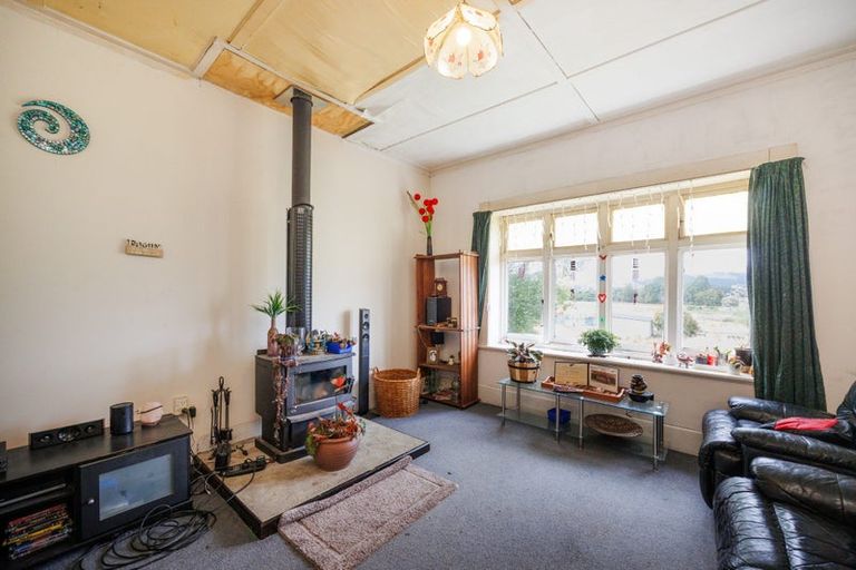 Photo of property in 35 Raukawa Road, Ashhurst, Palmerston North, 4470