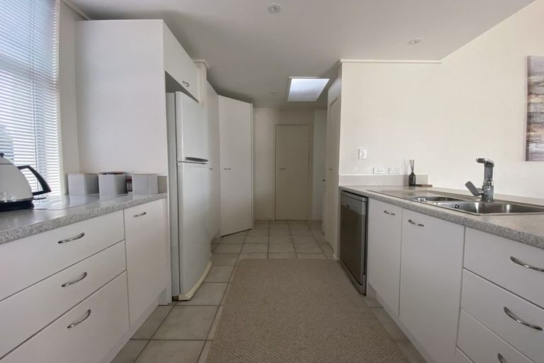 Photo of property in 23 Graham Place, Bellevue, Tauranga, 3110