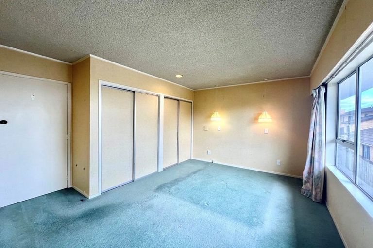 Photo of property in 36 Mcinnes Road, Weymouth, Auckland, 2103