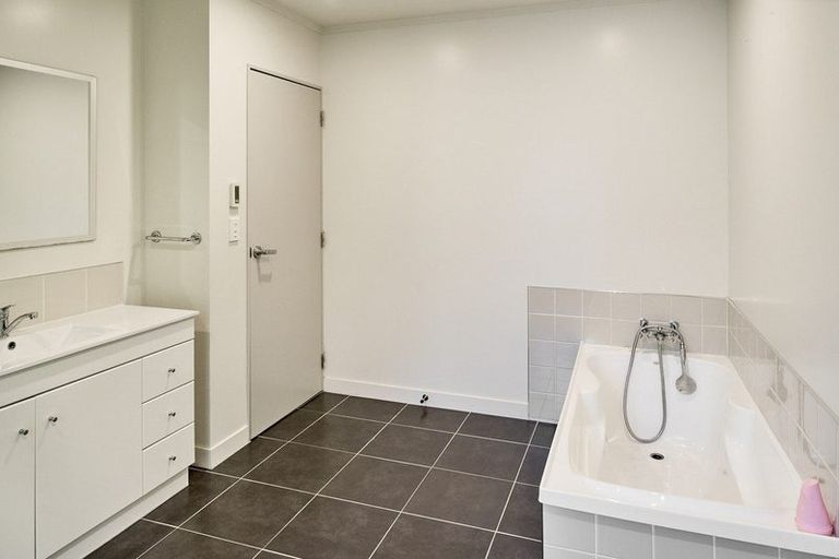 Photo of property in 13 Postgate Drive, Whitby, Porirua, 5024