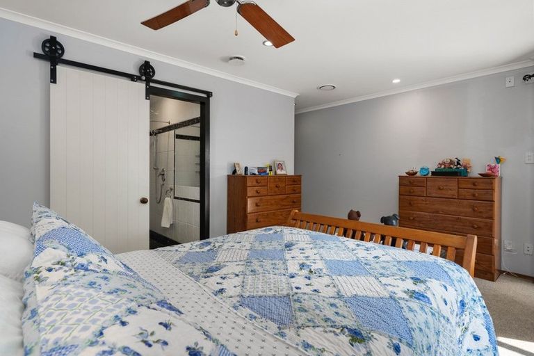 Photo of property in 22r Brianell Valley Road, Pyes Pa, Tauranga, 3112