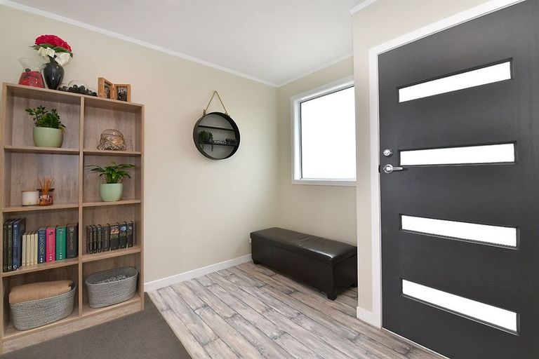 Photo of property in 57d Rautawhiri Road, Helensville, 0800