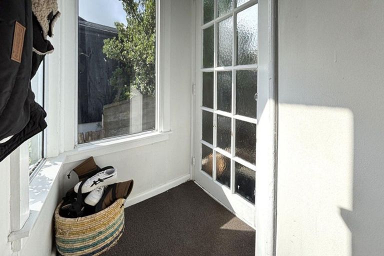 Photo of property in 67 Marine Parade, Paraparaumu Beach, Paraparaumu, 5032