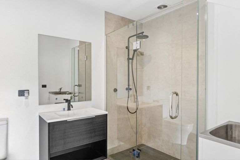 Photo of property in 57 Stratford Drive, Mount Pisa, Cromwell, 9383