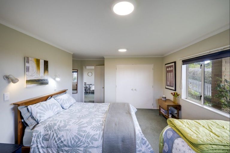 Photo of property in 76a Churchill Drive, Taradale, Napier, 4112