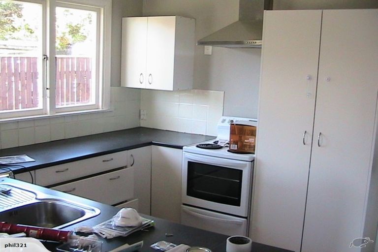 Photo of property in 142 Miranda Street, Stratford, 4332