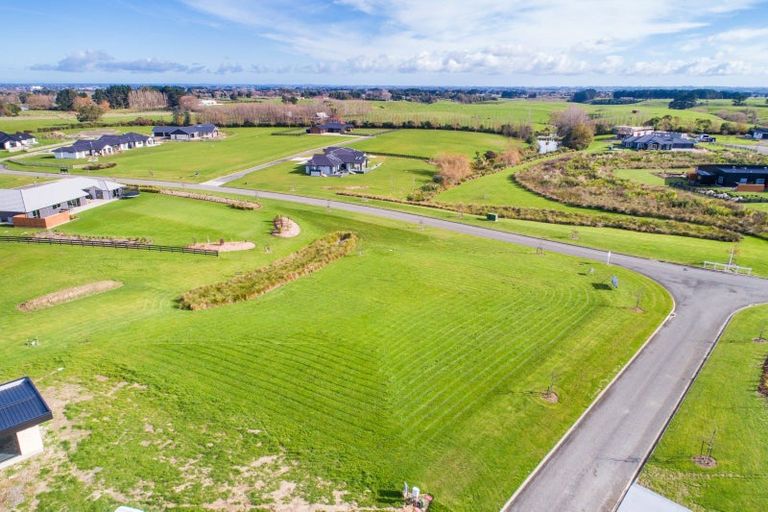 Photo of property in 75 Hartwell Drive, Kelvin Grove, Palmerston North, 4470