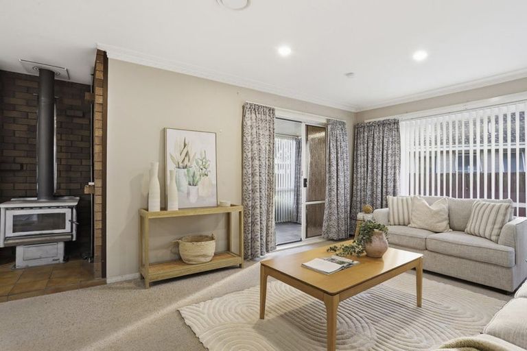 Photo of property in 5 Inverell Place, North New Brighton, Christchurch, 8083