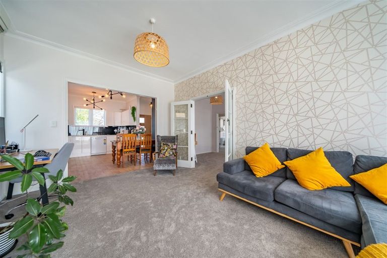 Photo of property in 16 Liverpool Street, Trentham, Upper Hutt, 5018