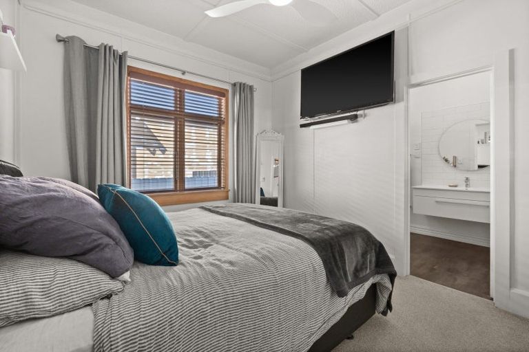 Photo of property in 12 Ellison Street, Napier South, Napier, 4110