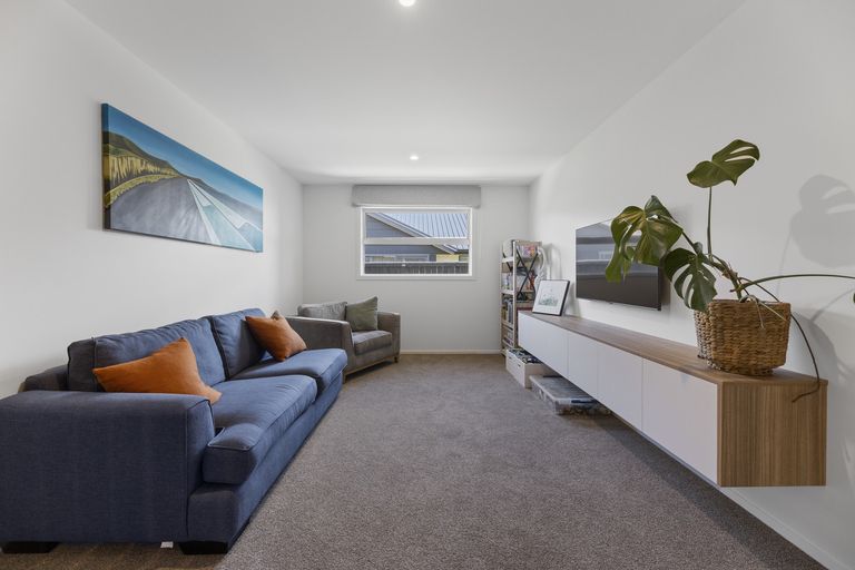 Photo of property in 28 Armadale Street, Mosgiel, 9024