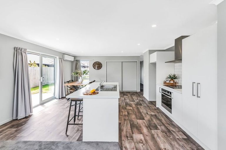 Photo of property in 52 Lucca Crescent, Rolleston, 7615