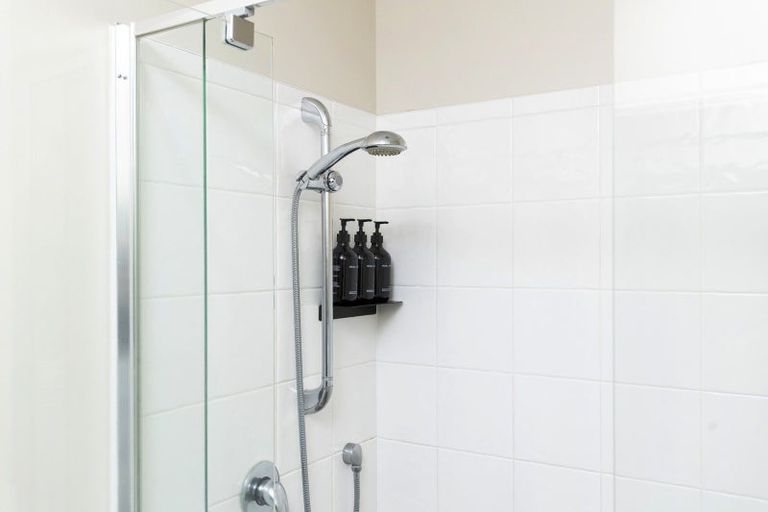 Photo of property in 223/2 Reads Quay, Gisborne, 4010