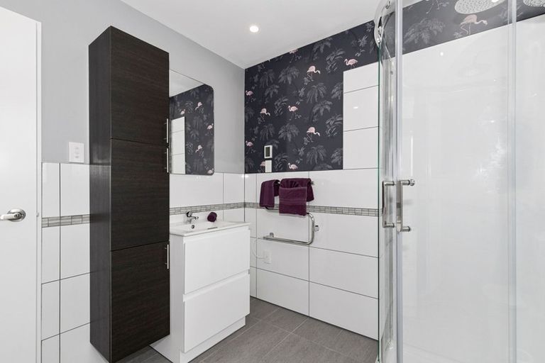 Photo of property in 4a 4b Wiseman Road, Springdale, 3380