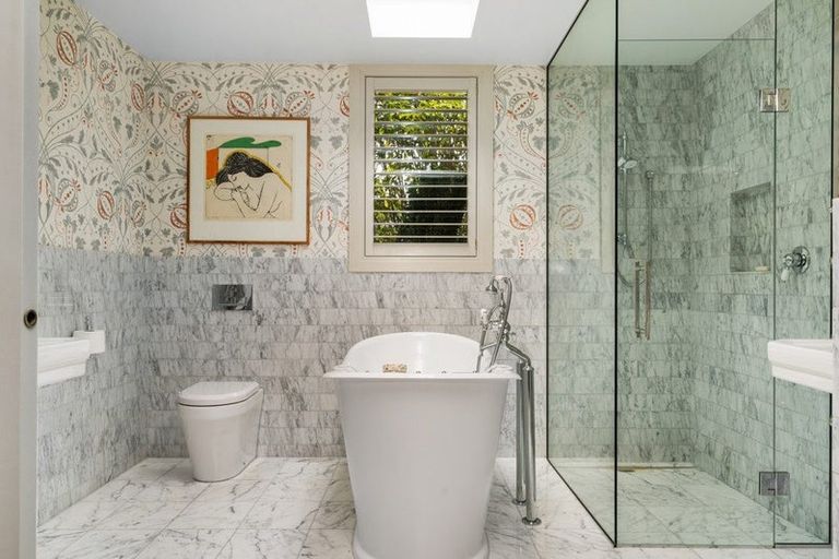 Photo of property in 12 Desmond Street, Merivale, Christchurch, 8014