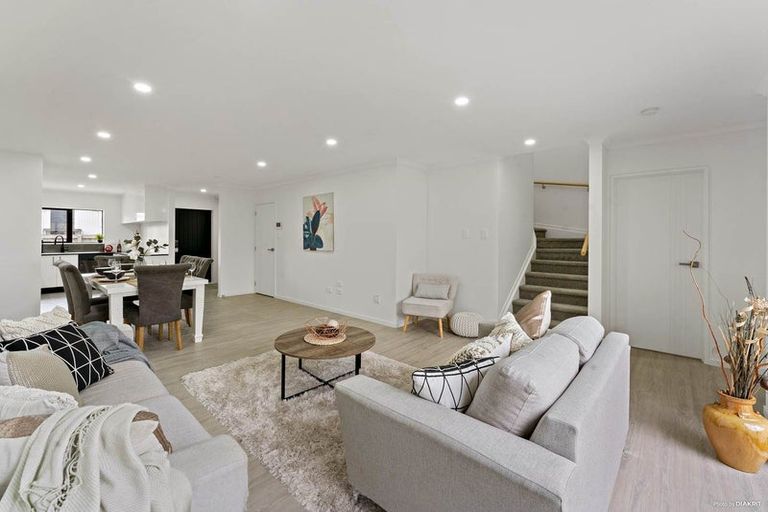 Photo of property in 4b Old Wairoa Road, Papakura, 2110