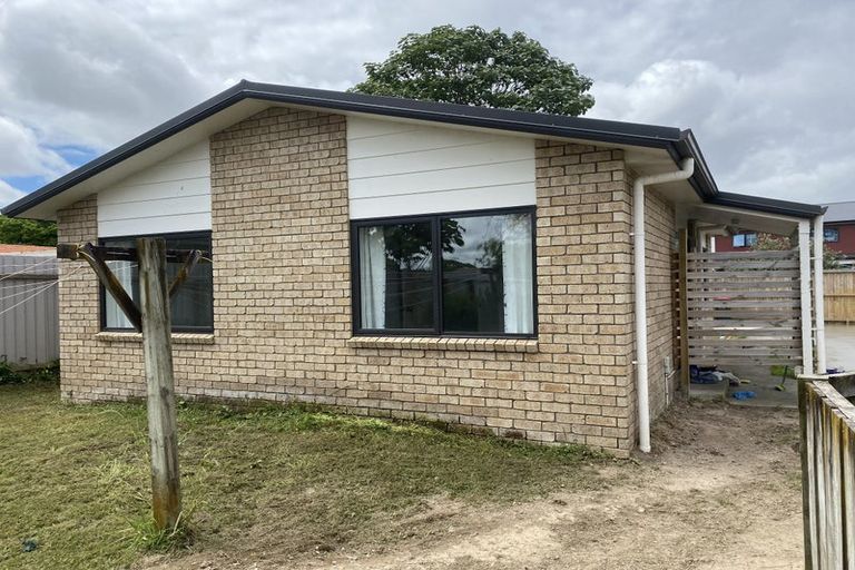 Photo of property in 17 Hockin Place, Fairfield, Hamilton, 3214