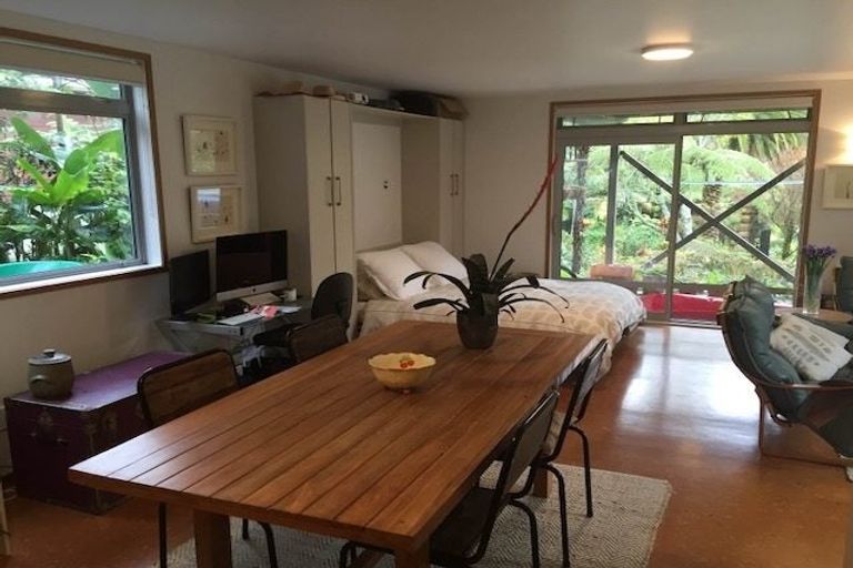 Photo of property in 46 Braemar Road, Castor Bay, Auckland, 0620