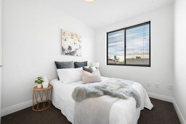 Photo of property in 1a/2 Elizabeth Street, Petone, Lower Hutt, 5012