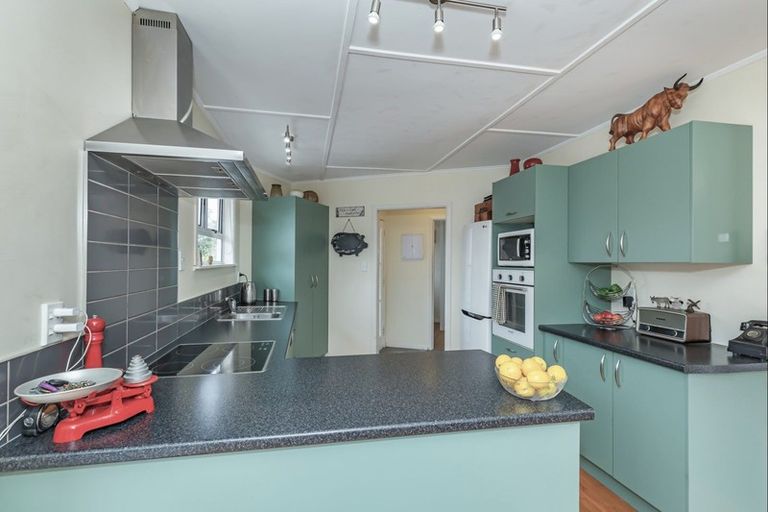 Photo of property in 174 Muhunoa Road West, Ohau, 5570