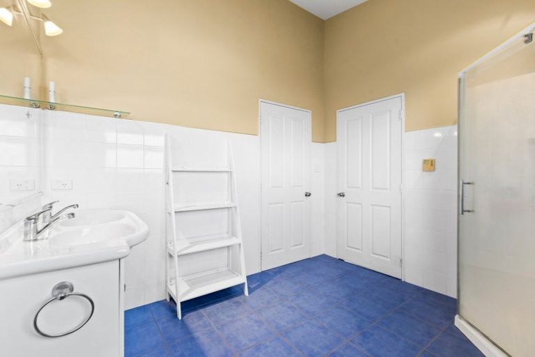 Photo of property in 9a Avenue Road, Greenmeadows, Napier, 4112