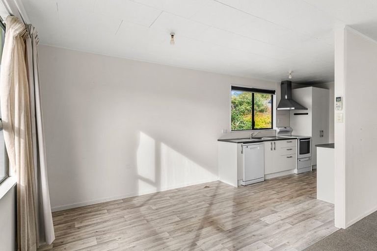 Photo of property in 10 Ferry Road, Waipu, 0510