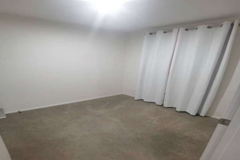 Photo of property in 15a William Avenue, Manurewa, Auckland, 2102