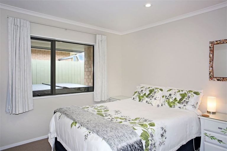 Photo of property in 1 Overend Court, Pukekohe, 2120