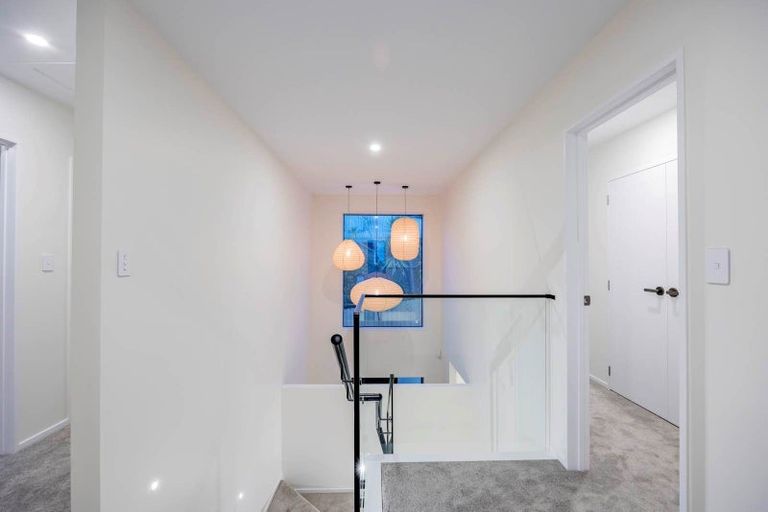 Photo of property in 30c Beulah Avenue, Rothesay Bay, Auckland, 0630