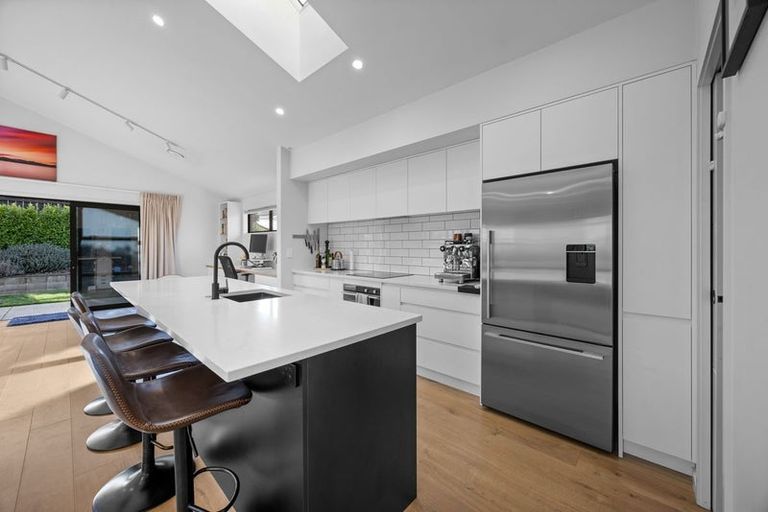 Photo of property in 7 Hebbard Court, Albert Town, Wanaka, 9305