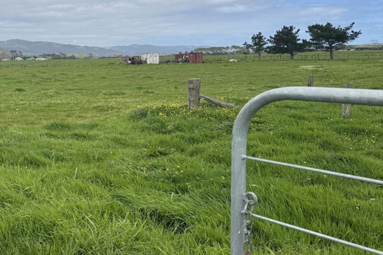 Photo of property in 3a Kitson Road, Aka Aka, Waiuku, 2682