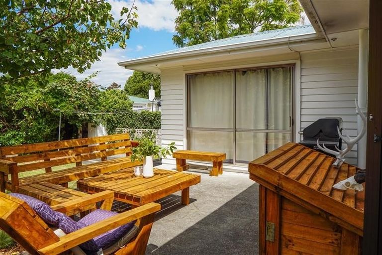 Photo of property in 1 Harrow Street, Taradale, Napier, 4112