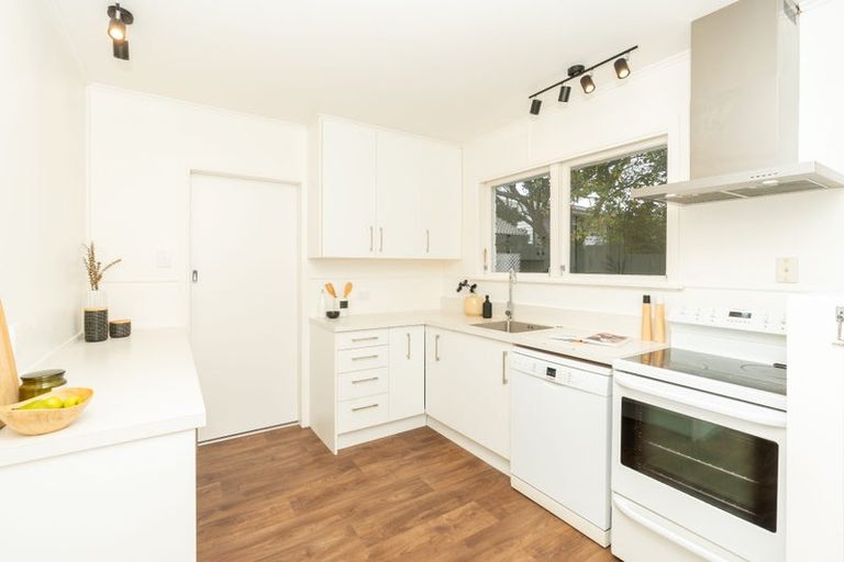 Photo of property in 27 Howell Avenue, Riverlea, Hamilton, 3216