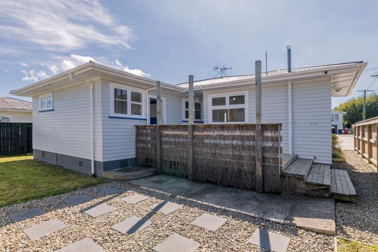 Photo of property in 3 Graham Street, Levin, 5510