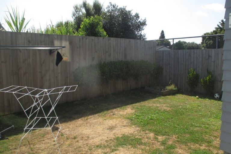 Photo of property in 11u3 Crosher Place, Silverdale, Hamilton, 3216