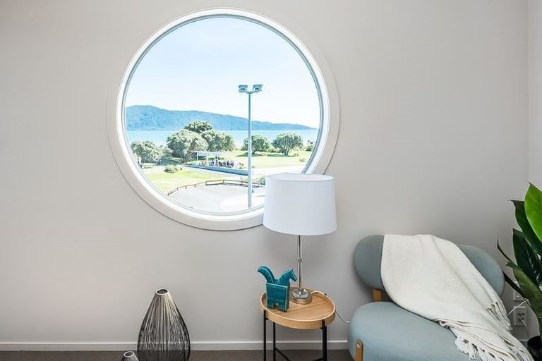 Photo of property in 4-u16 Seaview Road, Paraparaumu Beach, Paraparaumu, 5032