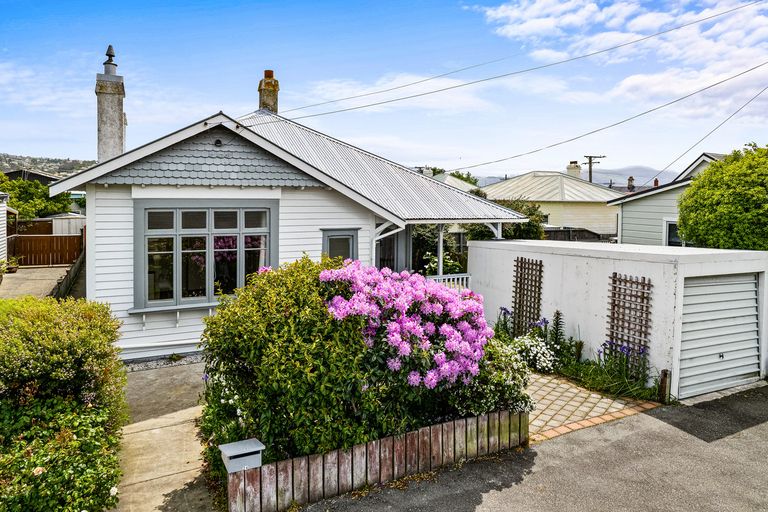 Photo of property in 24 Calder Street, Saint Kilda, Dunedin, 9012