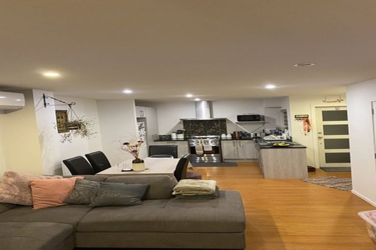 Photo of property in 1u4 June Place, Hamilton East, Hamilton, 3216