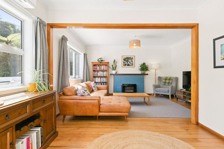 Photo of property in 42 Buckingham Street, Melrose, Wellington, 6023