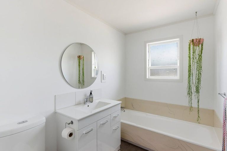 Photo of property in 628 Waitarere Beach Road, Waitarere Beach, Levin, 5510