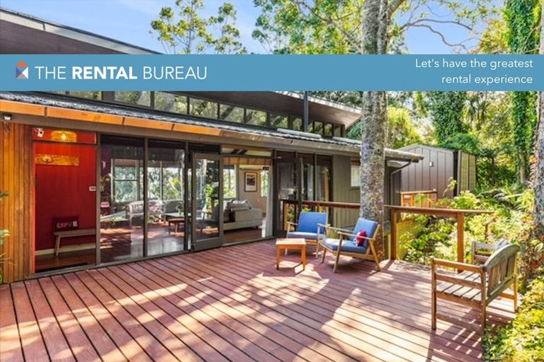 Photo of property in 10 Rangiwai Road, Titirangi, Auckland, 0604