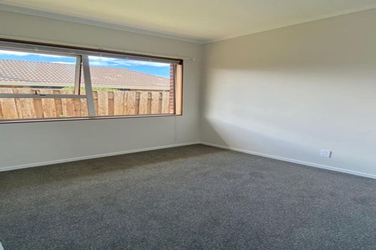 Photo of property in 11/81 Shakespeare Road, Milford, Auckland, 0620