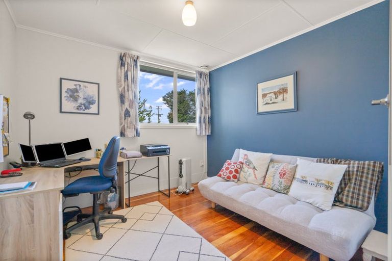 Photo of property in 2268 Ohai Clifden Highway, Orawia, Otautau, 9682