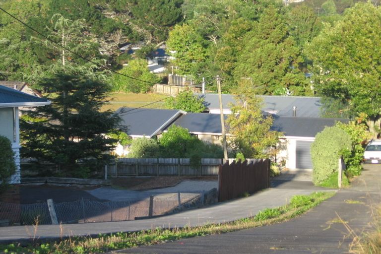 Photo of property in 3/24 Merton Avenue, Glenfield, Auckland, 0627