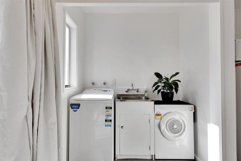 Photo of property in 11/28 Taramea Place, Addington, Christchurch, 8024