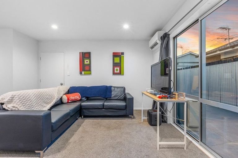 Photo of property in 56c Brockworth Place, Riccarton, Christchurch, 8011