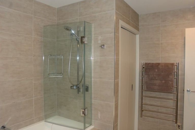 Photo of property in 11 The Mall, Mount Maunganui, 3116