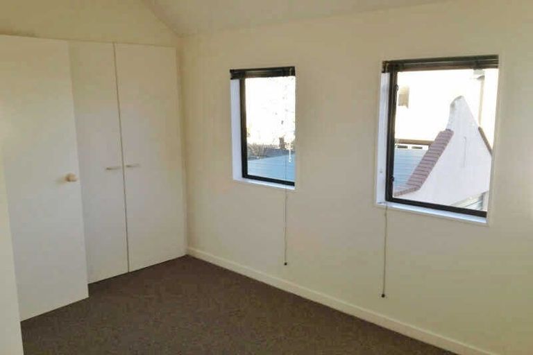 Photo of property in 1/14 Moa Place, Christchurch Central, Christchurch, 8013